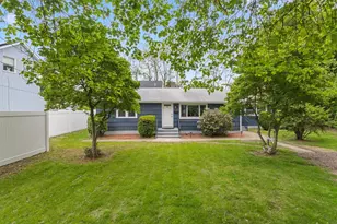 5 Phoenix St, Worcester, MA 01604 - Photo 1