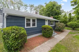 5 Phoenix St, Worcester, MA 01604 - Photo 7