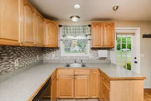 160 Willis, Seekonk, MA 02771 - Photo 9
