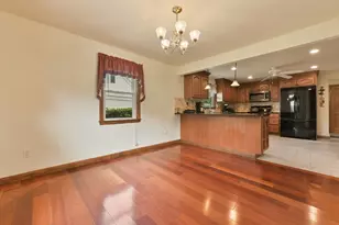 35 Alandale Pkwy, Norwood, MA 02062 - Photo 7