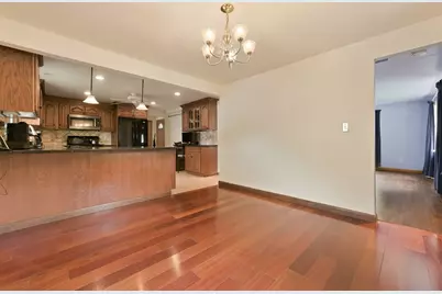 35 Alandale Pkwy, Norwood, MA 02062 - Photo 5