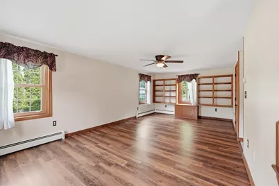28 Camile Rd, Webster, MA 01570 - Photo 5
