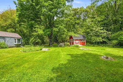 52 Elm St, Upton, MA 01568 - Photo 35