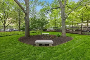 65 E India Row, Boston, MA 02110 - Photo 35