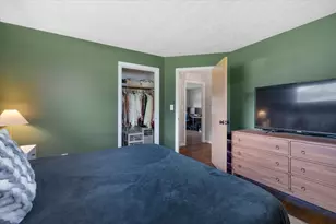 8 Horseshoe Dr, Auburn, MA 01501 - Photo 13