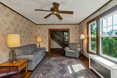 33 Highland St, Longmeadow, MA 01106 - Photo 5