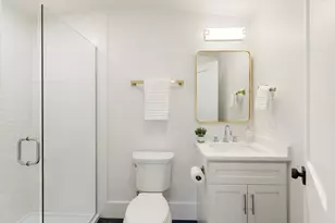 1124 Chestnut St, Newton, MA 02464 - Photo 27
