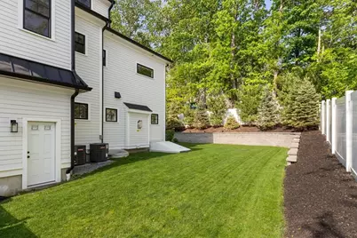 1124 Chestnut St, Newton, MA 02464 - Photo 37