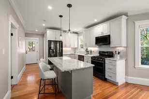 73 Bradfield Ave, Boston, MA 02131 - Photo 3