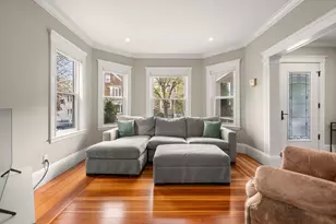 73 Bradfield Ave, Boston, MA 02131 - Photo 7