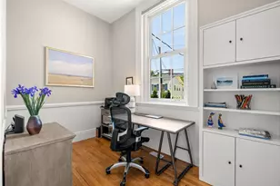 44 Pleasant St, Marblehead, MA 01945 - Photo 13