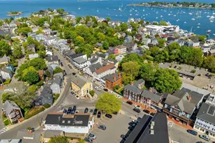 44 Pleasant St, Marblehead, MA 01945 - Photo 31