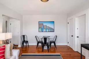 8 Walnut St, Everett, MA 02149 - Photo 13