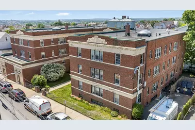 8 Walnut St #28, Everett, MA 02149 - Photo 3