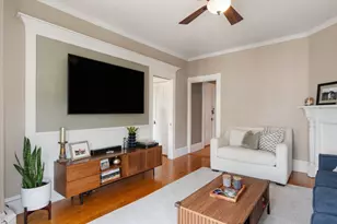 639 E 7th St, Boston, MA 02127 - Photo 3