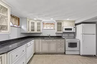 2 Herrick Rd, Peabody, MA 01960 - Photo 27