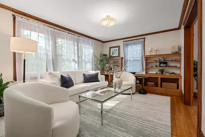 33 Ackers Ave #2, Brookline, MA 02445 - Photo 3