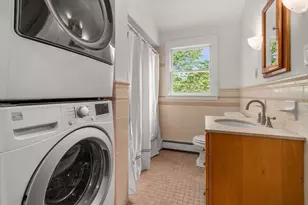 33 Ackers Ave, Brookline, MA 02445 - Photo 17