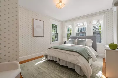 33 Ackers Ave #2, Brookline, MA 02445 - Photo 7