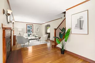 17 Myopia Rd, Boston, MA 02136 - Photo 3