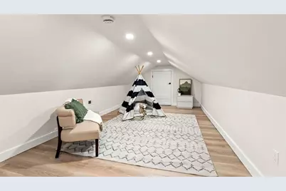 33 Blaine St, Malden, MA 02148 - Photo 15