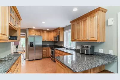 142 Baker St, Walpole, MA 02081 - Photo 11