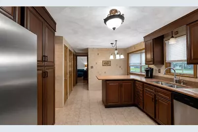 19 Hideaway Ln, Methuen, MA 01844 - Photo 15