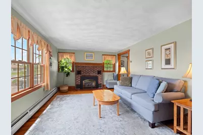 39 School House Ln, Billerica, MA 01821 - Photo 5
