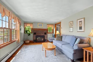 39 School House Ln, Billerica, MA 01821 - Photo 5