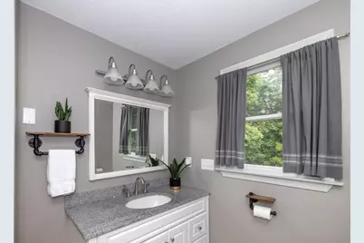 487 Pine St, Weymouth, MA 02190 - Photo 37