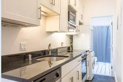 195 Beacon St #9, Boston, MA 02116 - Photo 11