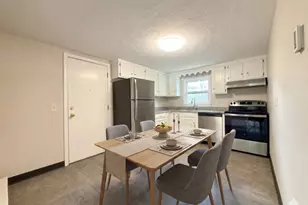 2 Annaberry Ln, Auburn, MA 01501 - Photo 5