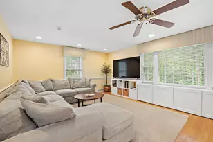 11 Peters Ln, Franklin, MA 02038 - Photo 11
