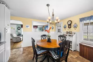 9 Hart St, Wakefield, MA 01880 - Photo 7