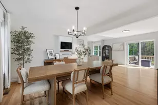 185 Mattapoisett Rd, Acushnet, MA 02743 - Photo 9