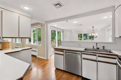 25 Countryside Ln, Marblehead, MA 01945 - Photo 13