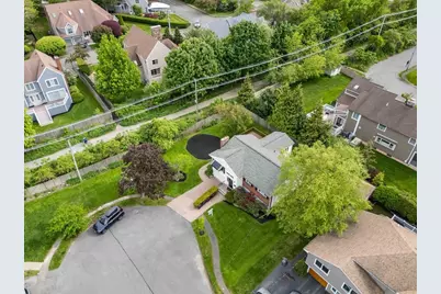 25 Countryside Ln, Marblehead, MA 01945 - Photo 35