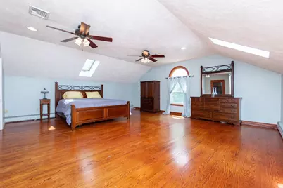 63 Bow St, Saugus, MA 01906 - Photo 19