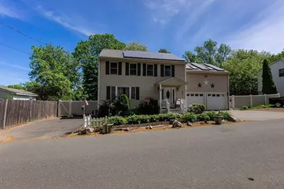 63 Bow St, Saugus, MA 01906 - Photo 37