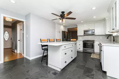 63 Bow St, Saugus, MA 01906 - Photo 9