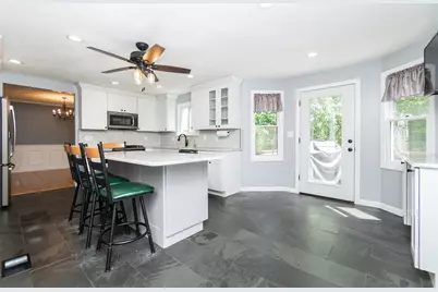 63 Bow St, Saugus, MA 01906 - Photo 3