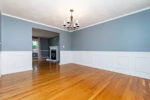 63 Bow St, Saugus, MA 01906 - Photo 7