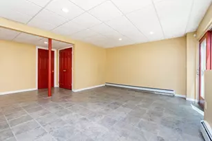 63 Bow St, Saugus, MA 01906 - Photo 31