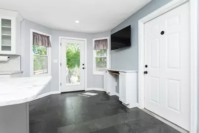 63 Bow St, Saugus, MA 01906 - Photo 11