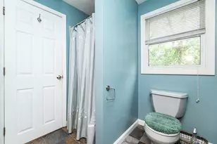 63 Bow St, Saugus, MA 01906 - Photo 17