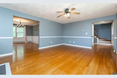 63 Bow St, Saugus, MA 01906 - Photo 5