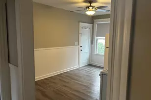 17 Green St, Salem, MA 01970 - Photo 15