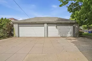 483 County St, New Bedford, MA 02740 - Photo 3