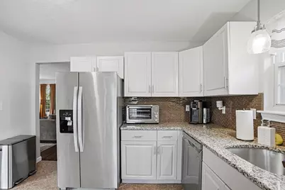 86 Violetwood Cir #86, Marlborough, MA 01752 - Photo 17