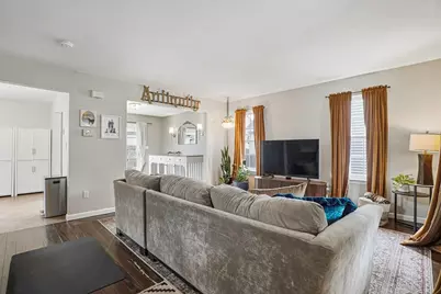 86 Violetwood Cir #86, Marlborough, MA 01752 - Photo 9